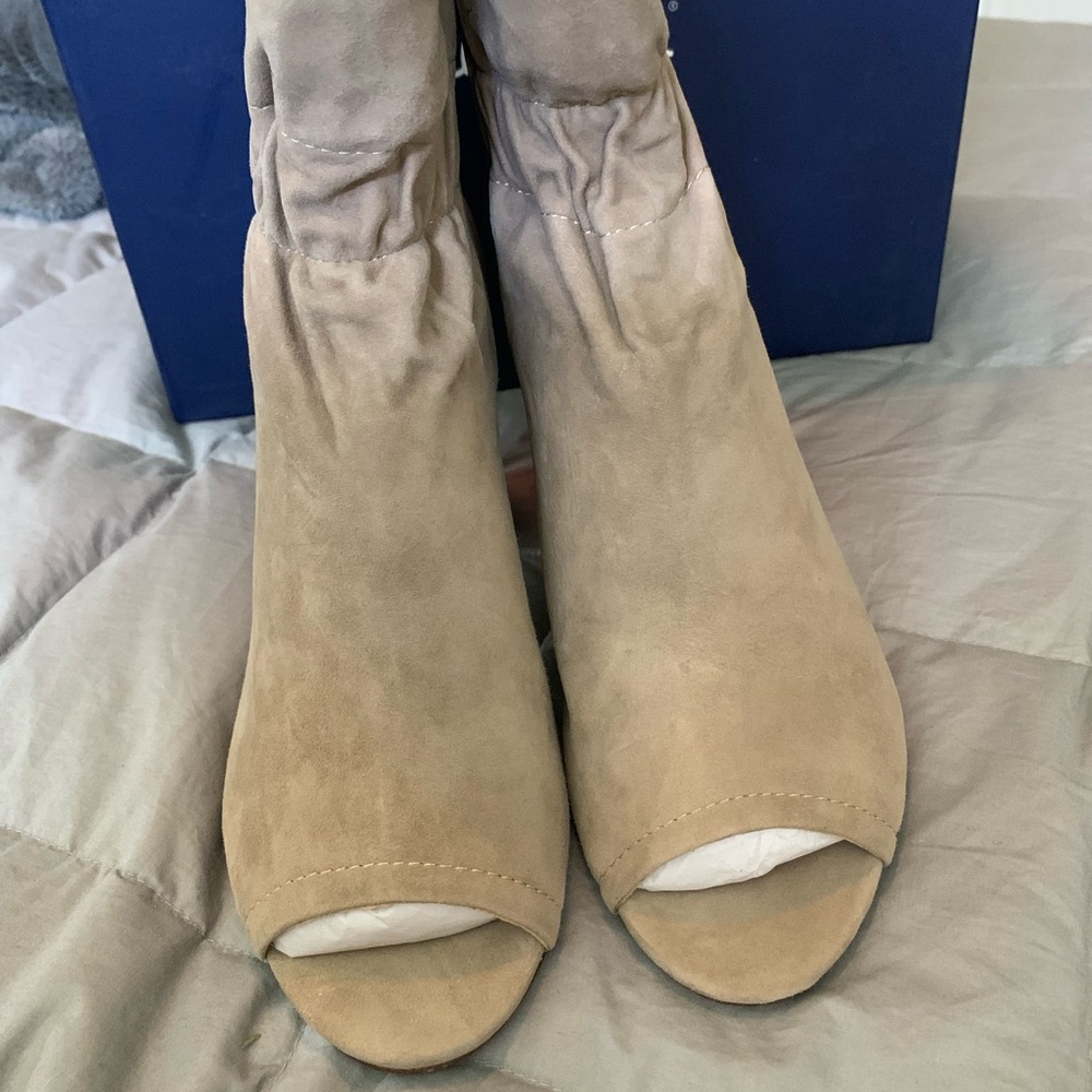 Splendid Rayna Taupe Suede Ankle Boots